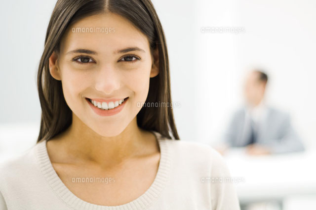 Businesswoman smiling at camera
(c)Eric Audras/Photo Alto