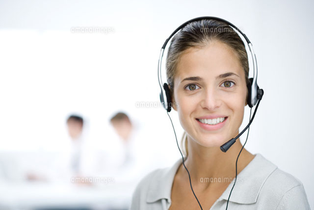 Customer service representative with headset
(c)Sigrid Olsson/PhotoAlto