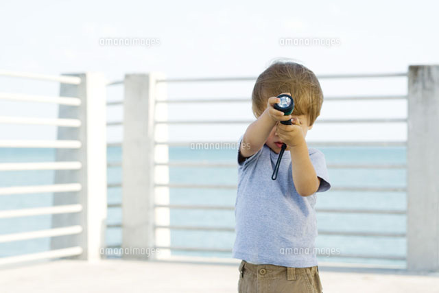 Little boy standing outdoors
(c)Frederic Cirou/PhotoAlto