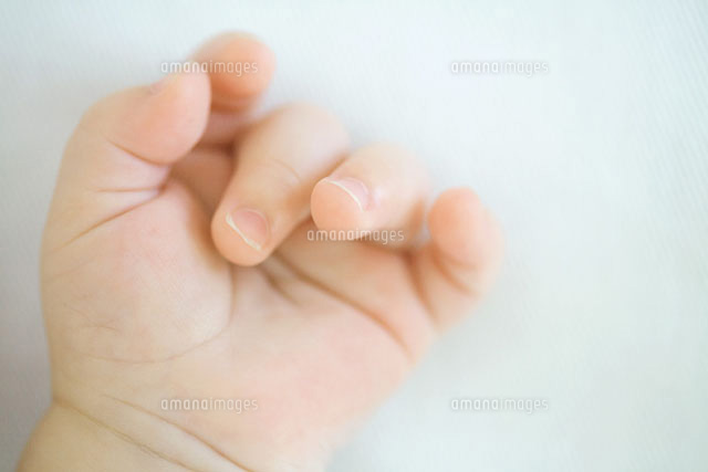 Baby’s hand,close-up
(c)Ale Ventura/PhotoAlto