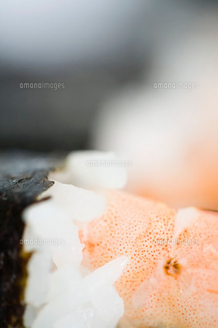 Shrimp sushi,extreme close-up
(c)Ale Ventura/PhotoAlto