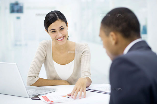 Meeting between professional and client
(c)Eric Audras/PhotoAlto