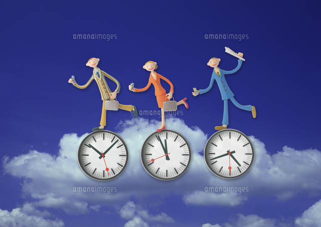 大空を時計に乗って渡る3人のビジネスマン クラフト
(c)visual supple